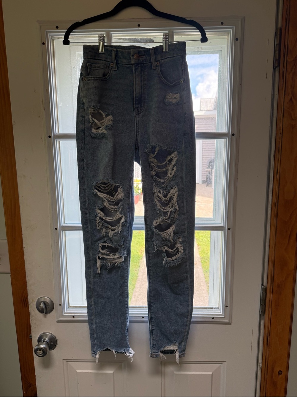 American Eagle Outfitters High-Rise Distressed Light Blue Jeans